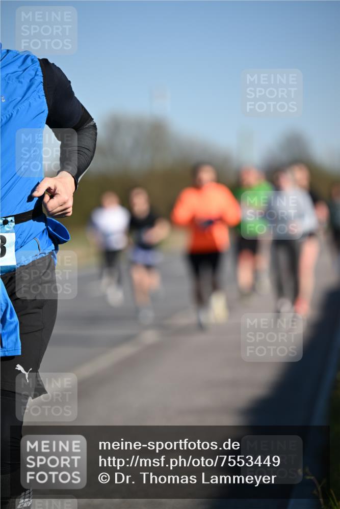 06.04.2025 - 44. Internationalen Wilhelmsburger Insellauf Dr. Thomas Lammeyer http://msf.ph/oto/7553449 06.04.2025 09:27:49 Laufen  meine-sportfotos.de