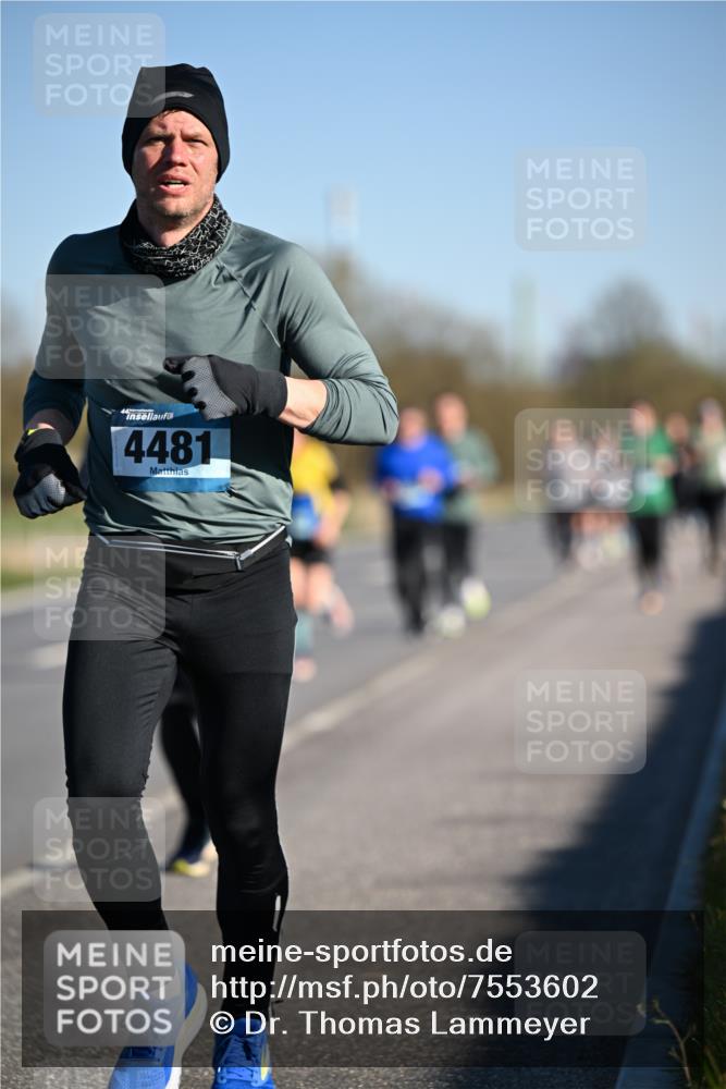 06.04.2025 - 44. Internationalen Wilhelmsburger Insellauf Dr. Thomas Lammeyer http://msf.ph/oto/7553602 06.04.2025 09:28:01 Laufen 4481 meine-sportfotos.de