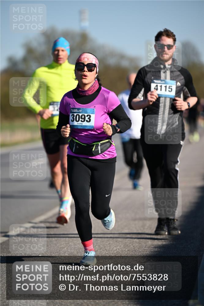 06.04.2025 - 44. Internationalen Wilhelmsburger Insellauf Dr. Thomas Lammeyer http://msf.ph/oto/7553828 06.04.2025 09:28:27 Laufen 3093, 4115 meine-sportfotos.de
