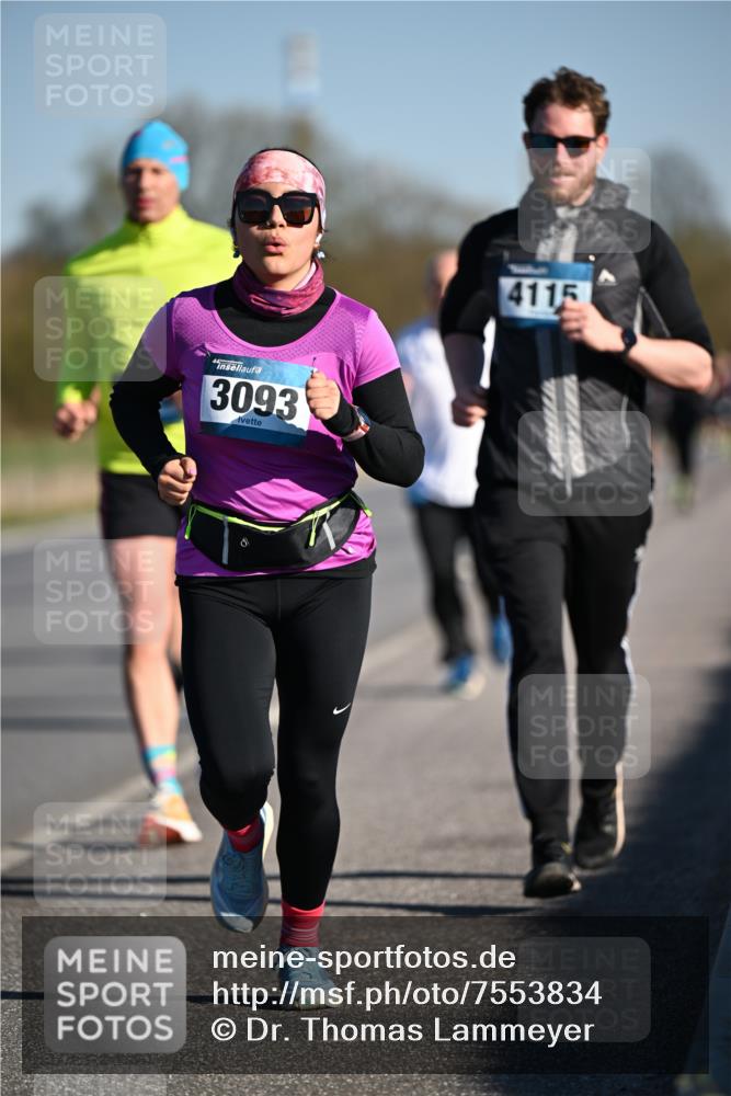 06.04.2025 - 44. Internationalen Wilhelmsburger Insellauf Dr. Thomas Lammeyer http://msf.ph/oto/7553834 06.04.2025 09:28:27 Laufen 3093, 4115 meine-sportfotos.de
