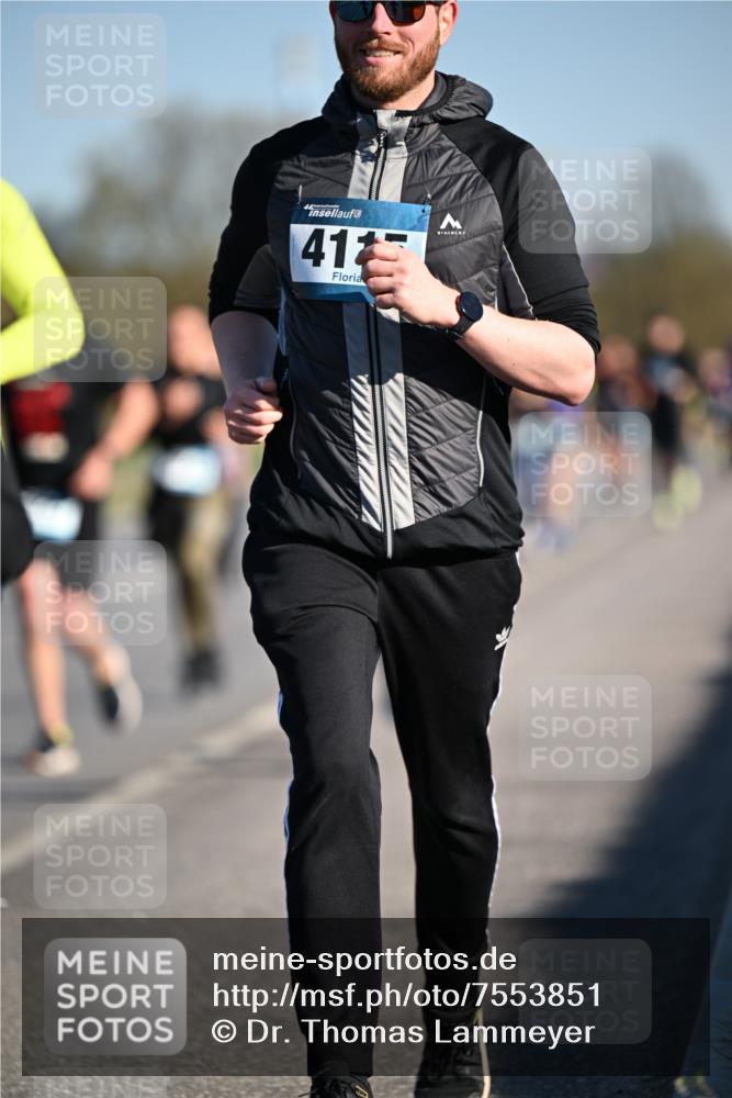06.04.2025 - 44. Internationalen Wilhelmsburger Insellauf Dr. Thomas Lammeyer http://msf.ph/oto/7553851 06.04.2025 09:28:29 Laufen 417 meine-sportfotos.de