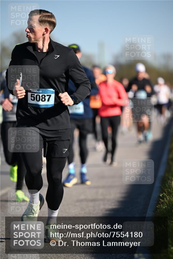 06.04.2025 - 44. Internationalen Wilhelmsburger Insellauf Dr. Thomas Lammeyer http://msf.ph/oto/7554180 06.04.2025 09:29:06 Laufen 5087, 7 meine-sportfotos.de