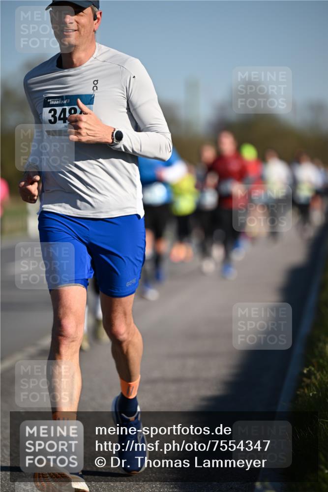 06.04.2025 - 44. Internationalen Wilhelmsburger Insellauf Dr. Thomas Lammeyer http://msf.ph/oto/7554347 06.04.2025 09:29:22 Laufen 44, 340 meine-sportfotos.de