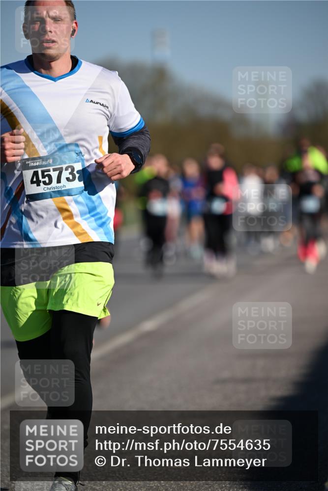 06.04.2025 - 44. Internationalen Wilhelmsburger Insellauf Dr. Thomas Lammeyer http://msf.ph/oto/7554635 06.04.2025 09:29:54 Laufen 4573 meine-sportfotos.de
