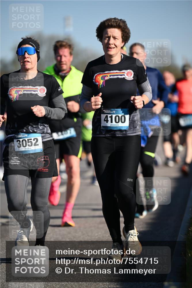 06.04.2025 - 44. Internationalen Wilhelmsburger Insellauf Dr. Thomas Lammeyer http://msf.ph/oto/7554715 06.04.2025 09:30:02 Laufen 1910, 3052, 5407, 4100 meine-sportfotos.de