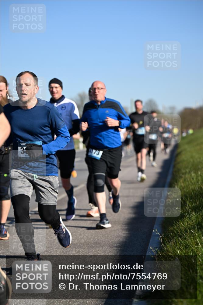 06.04.2025 - 44. Internationalen Wilhelmsburger Insellauf Dr. Thomas Lammeyer http://msf.ph/oto/7554769 06.04.2025 09:30:08 Laufen 38 meine-sportfotos.de