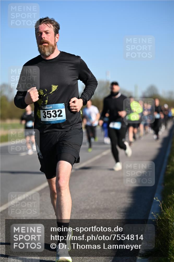 06.04.2025 - 44. Internationalen Wilhelmsburger Insellauf Dr. Thomas Lammeyer http://msf.ph/oto/7554814 06.04.2025 09:30:12 Laufen 3532 meine-sportfotos.de
