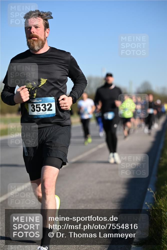 06.04.2025 - 44. Internationalen Wilhelmsburger Insellauf Dr. Thomas Lammeyer http://msf.ph/oto/7554816 06.04.2025 09:30:12 Laufen 3532 meine-sportfotos.de