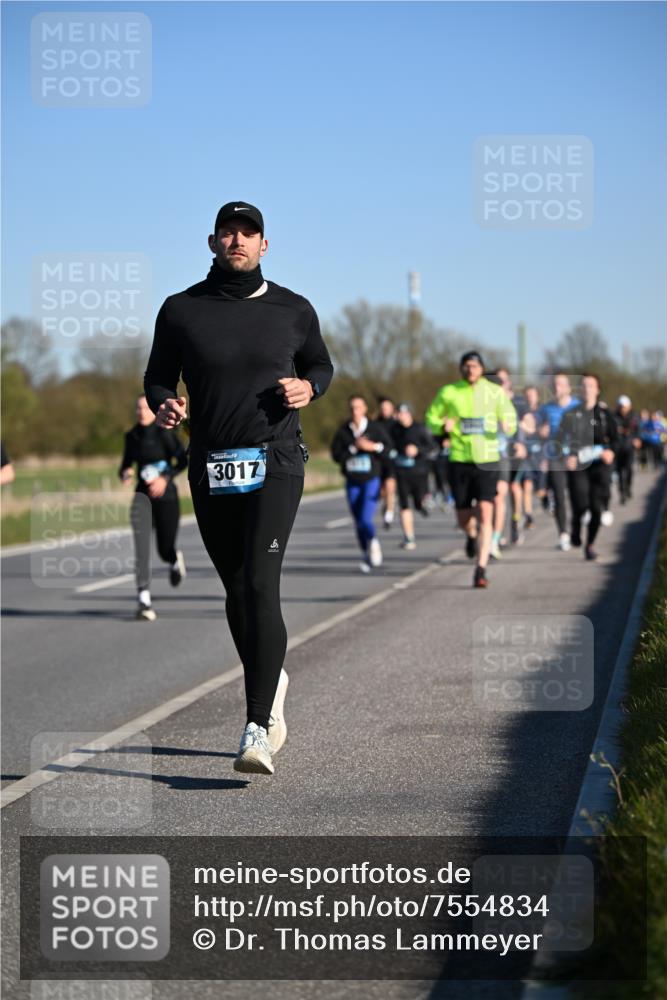 06.04.2025 - 44. Internationalen Wilhelmsburger Insellauf Dr. Thomas Lammeyer http://msf.ph/oto/7554834 06.04.2025 09:30:14 Laufen 3017 meine-sportfotos.de