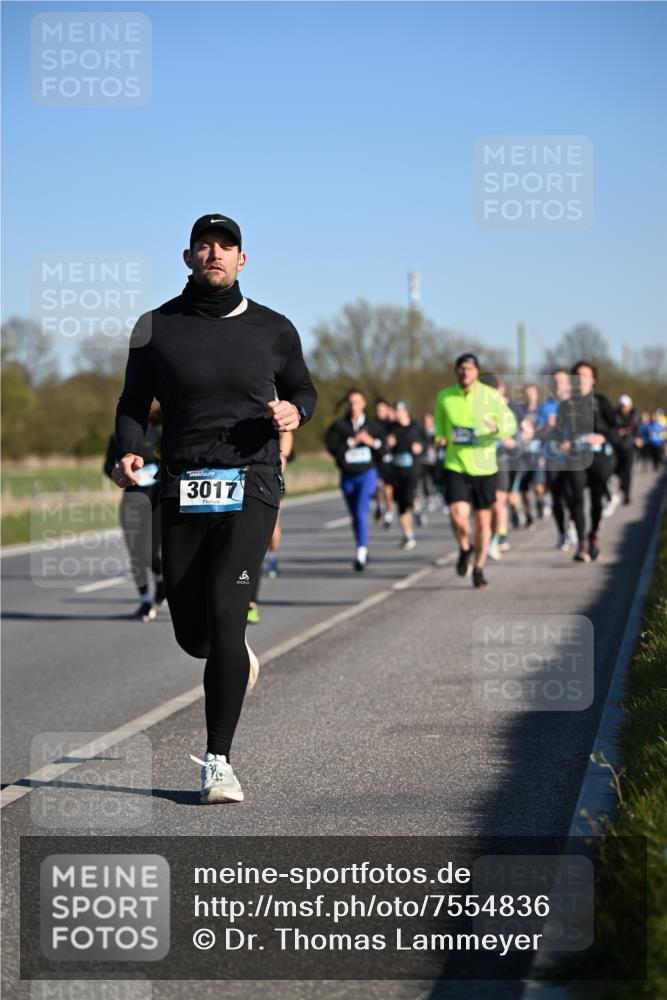 06.04.2025 - 44. Internationalen Wilhelmsburger Insellauf Dr. Thomas Lammeyer http://msf.ph/oto/7554836 06.04.2025 09:30:14 Laufen 3017, 6 meine-sportfotos.de