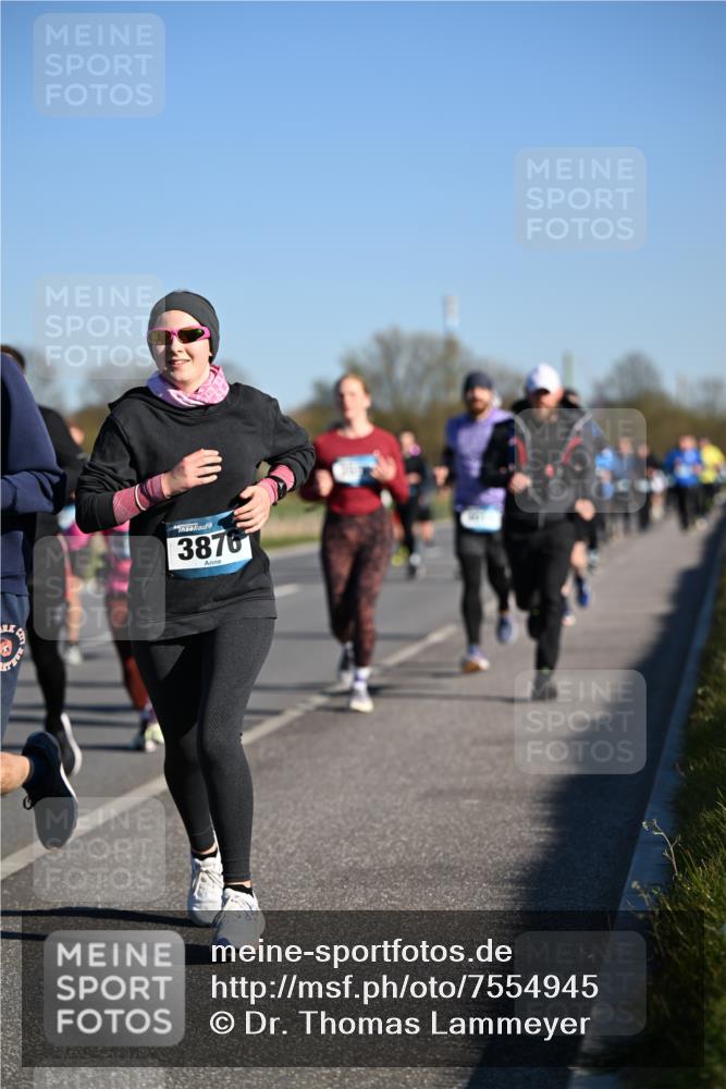 06.04.2025 - 44. Internationalen Wilhelmsburger Insellauf Dr. Thomas Lammeyer http://msf.ph/oto/7554945 06.04.2025 09:30:22 Laufen 3876 meine-sportfotos.de