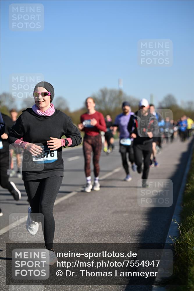 06.04.2025 - 44. Internationalen Wilhelmsburger Insellauf Dr. Thomas Lammeyer http://msf.ph/oto/7554947 06.04.2025 09:30:22 Laufen 3876 meine-sportfotos.de
