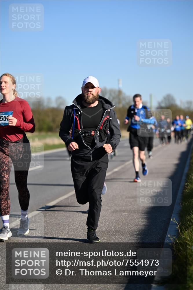 06.04.2025 - 44. Internationalen Wilhelmsburger Insellauf Dr. Thomas Lammeyer http://msf.ph/oto/7554973 06.04.2025 09:30:25 Laufen 55 meine-sportfotos.de