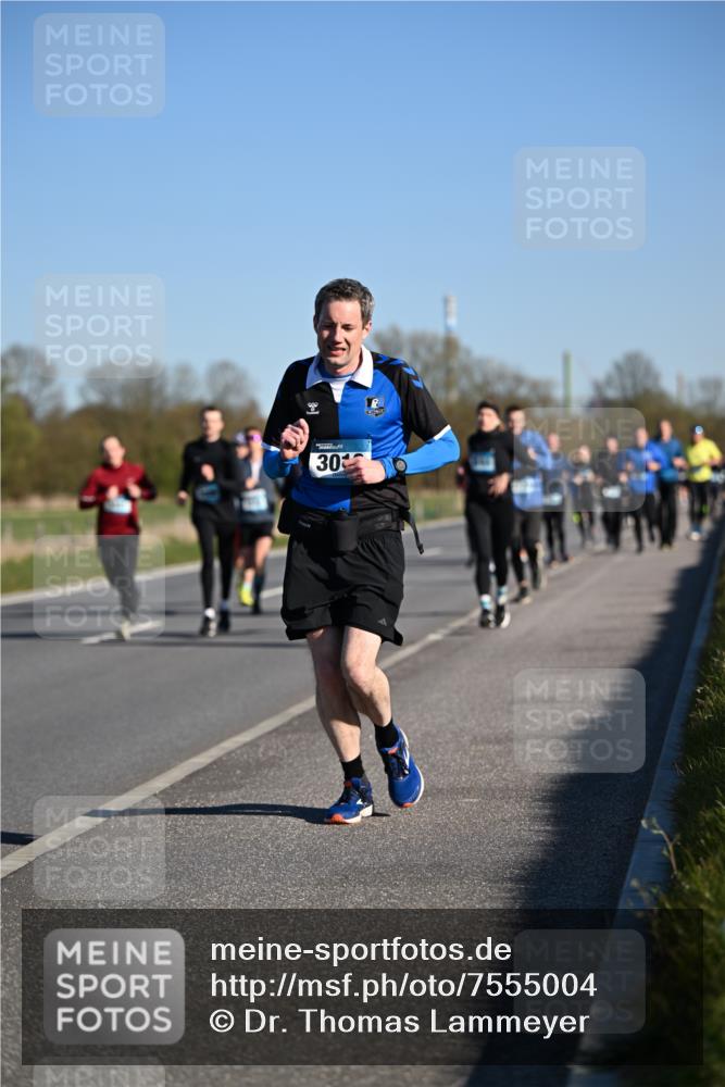 06.04.2025 - 44. Internationalen Wilhelmsburger Insellauf Dr. Thomas Lammeyer http://msf.ph/oto/7555004 06.04.2025 09:30:27 Laufen 30 meine-sportfotos.de