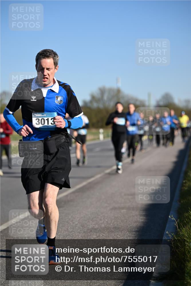 06.04.2025 - 44. Internationalen Wilhelmsburger Insellauf Dr. Thomas Lammeyer http://msf.ph/oto/7555017 06.04.2025 09:30:28 Laufen 3013 meine-sportfotos.de