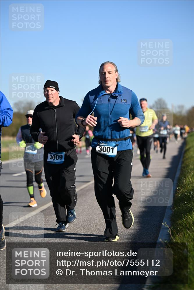 06.04.2025 - 44. Internationalen Wilhelmsburger Insellauf Dr. Thomas Lammeyer http://msf.ph/oto/7555112 06.04.2025 09:30:38 Laufen 3009, 3001 meine-sportfotos.de