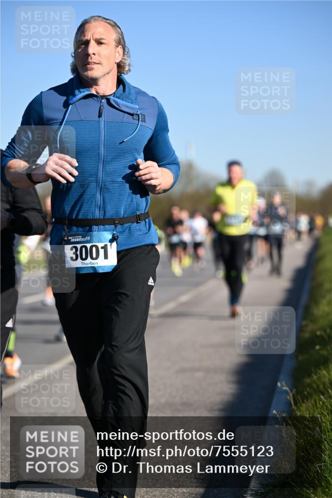 06.04.2025 - 44. Internationalen Wilhelmsburger Insellauf Dr. Thomas Lammeyer http://msf.ph/oto/7555123 06.04.2025 09:30:39 Laufen 3001 meine-sportfotos.de