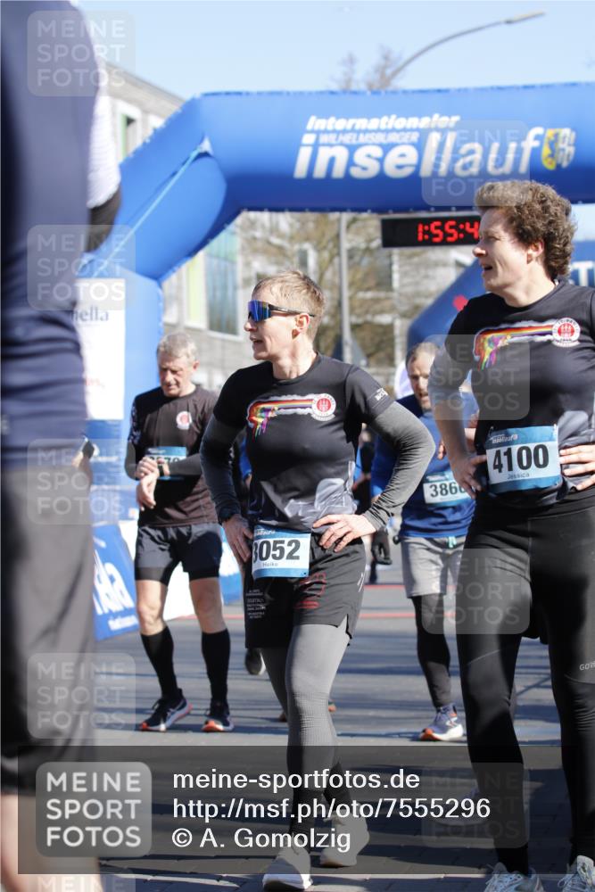 06.04.2025 - 44. Internationalen Wilhelmsburger Insellauf A. Gomolzig http://msf.ph/oto/7555296 06.04.2025 10:45:46 Ziel 3678, 3851, 3866, 3873, 3978, 4063, 4194, 4301, 4302, 4352, 4565, 5003 meine-sportfotos.de