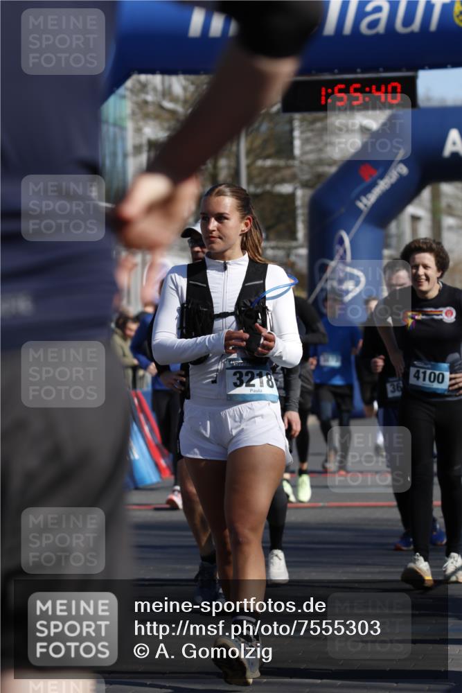 06.04.2025 - 44. Internationalen Wilhelmsburger Insellauf A. Gomolzig http://msf.ph/oto/7555303 06.04.2025 10:45:38 Ziel 3052, 3218, 3678, 3866, 3873, 3956, 3978, 4100, 4301, 4302, 4448, 4565 meine-sportfotos.de