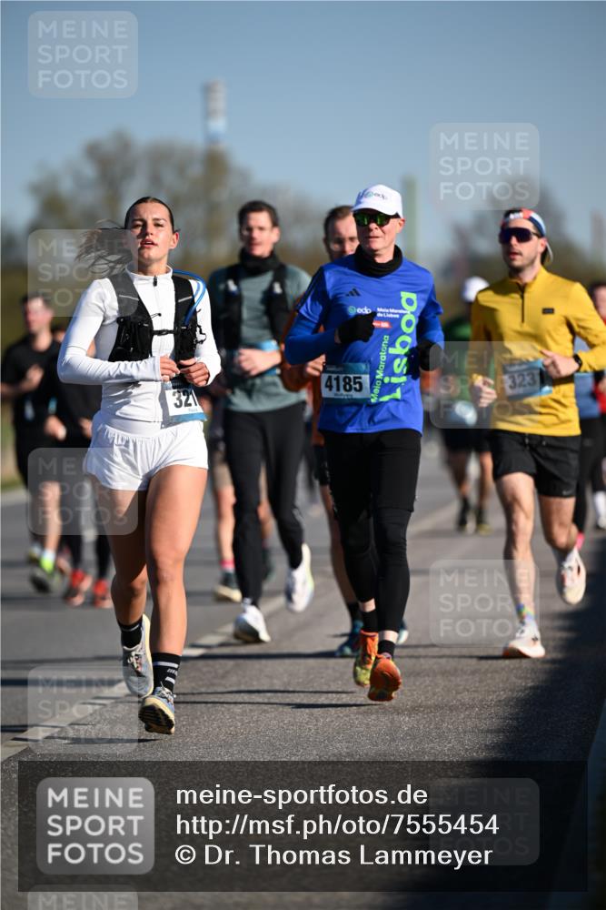 06.04.2025 - 44. Internationalen Wilhelmsburger Insellauf Dr. Thomas Lammeyer http://msf.ph/oto/7555454 06.04.2025 09:31:15 Laufen 321, 4185, 3231 meine-sportfotos.de