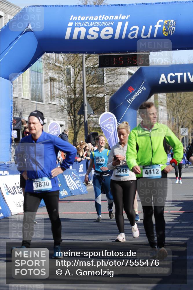 06.04.2025 - 44. Internationalen Wilhelmsburger Insellauf A. Gomolzig http://msf.ph/oto/7555476 06.04.2025 10:41:55 Ziel 3308, 3446, 3830, 3890, 3941, 4115, 4412, 4566, 4607 meine-sportfotos.de