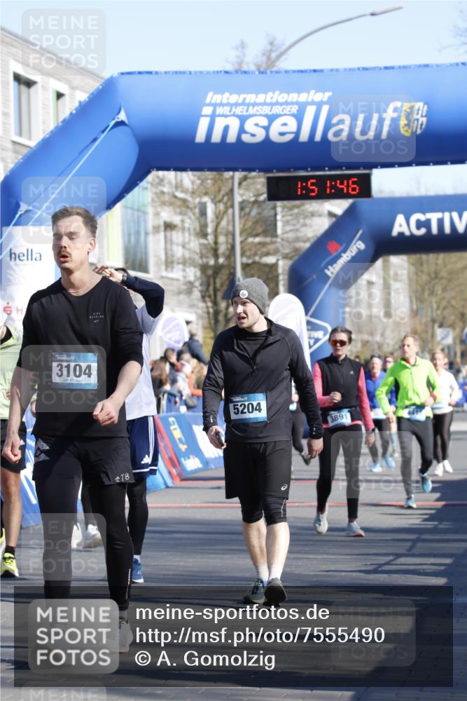 06.04.2025 - 44. Internationalen Wilhelmsburger Insellauf A. Gomolzig http://msf.ph/oto/7555490 06.04.2025 10:41:44 Ziel 3017, 3104, 3255, 3432, 3891, 3975, 4412, 4607, 5204 meine-sportfotos.de