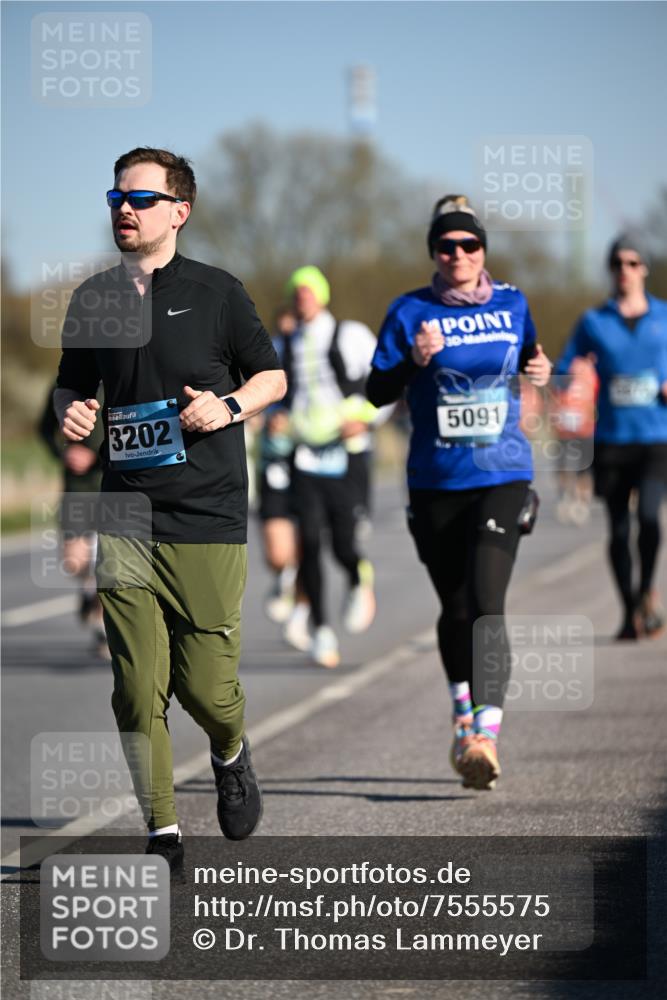 06.04.2025 - 44. Internationalen Wilhelmsburger Insellauf Dr. Thomas Lammeyer http://msf.ph/oto/7555575 06.04.2025 09:31:28 Laufen 3, 3202, 5091 meine-sportfotos.de