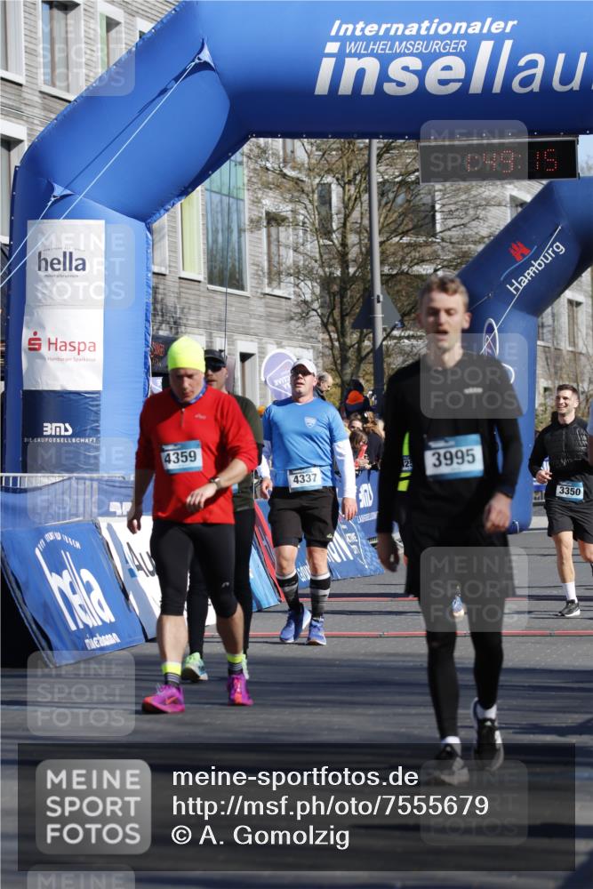 06.04.2025 - 44. Internationalen Wilhelmsburger Insellauf A. Gomolzig http://msf.ph/oto/7555679 06.04.2025 10:39:14 Ziel 3350, 3709, 3995, 4047, 4253, 4337, 4359 meine-sportfotos.de
