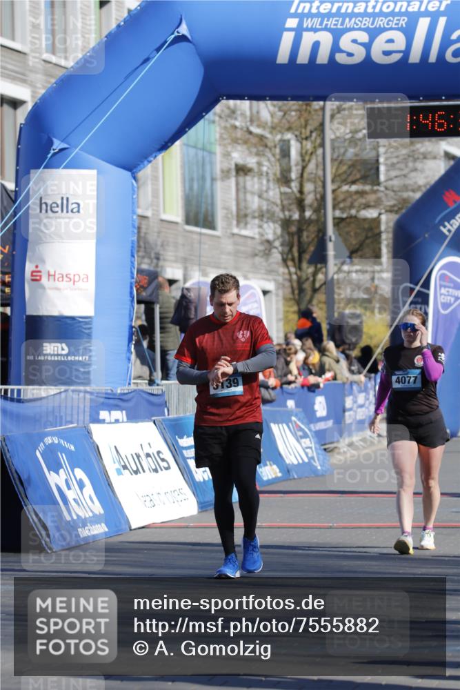 06.04.2025 - 44. Internationalen Wilhelmsburger Insellauf A. Gomolzig http://msf.ph/oto/7555882 06.04.2025 10:36:38 Ziel 3139, 4077 meine-sportfotos.de