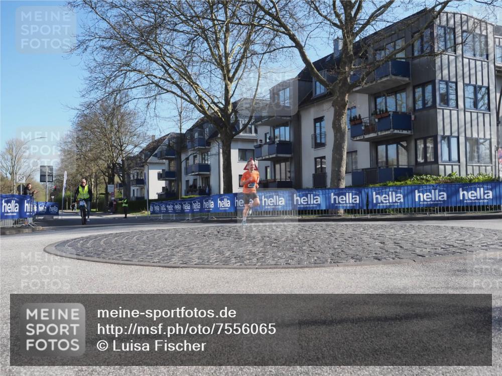 06.04.2025 - 44. Internationalen Wilhelmsburger Insellauf Luisa Fischer http://msf.ph/oto/7556065 06.04.2025 10:05:21 Ziel 4020 meine-sportfotos.de