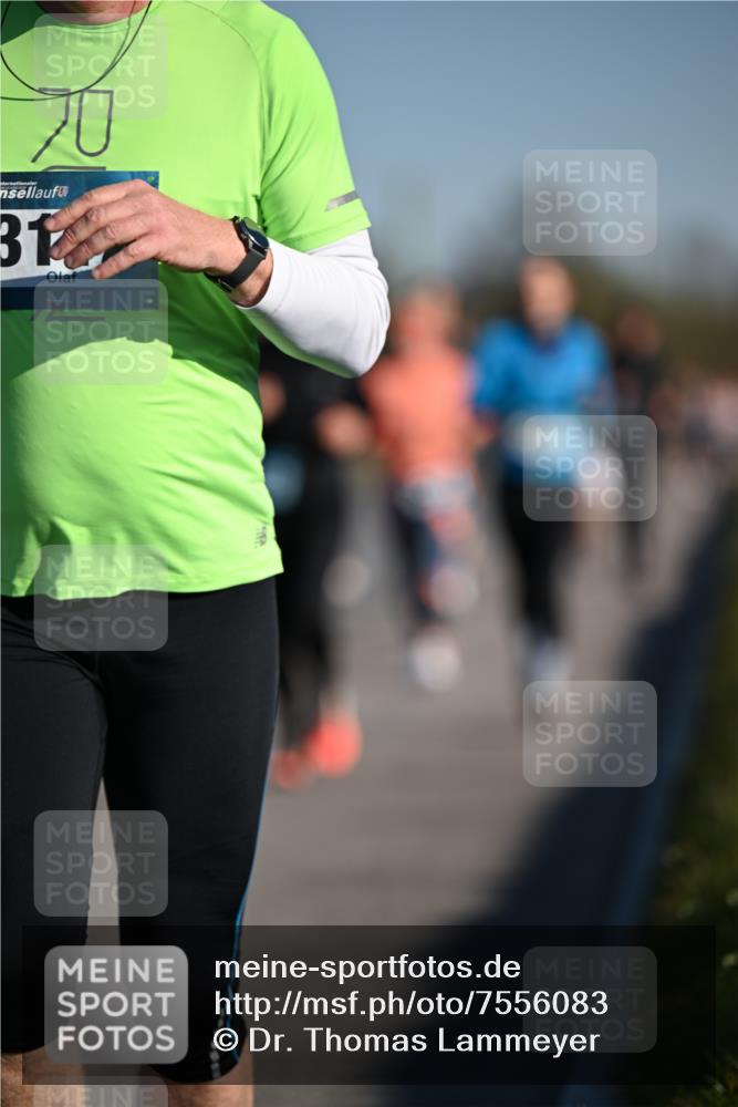 06.04.2025 - 44. Internationalen Wilhelmsburger Insellauf Dr. Thomas Lammeyer http://msf.ph/oto/7556083 06.04.2025 09:31:55 Laufen 31 meine-sportfotos.de