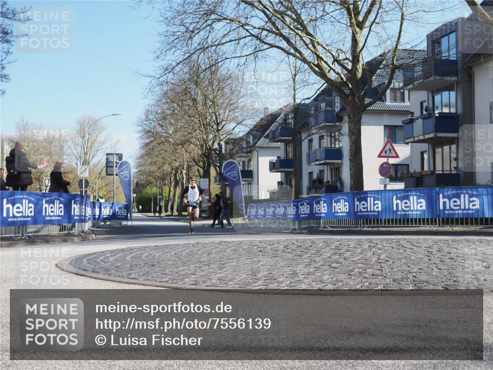 06.04.2025 - 44. Internationalen Wilhelmsburger Insellauf Luisa Fischer http://msf.ph/oto/7556139 06.04.2025 10:07:26 Ziel  meine-sportfotos.de