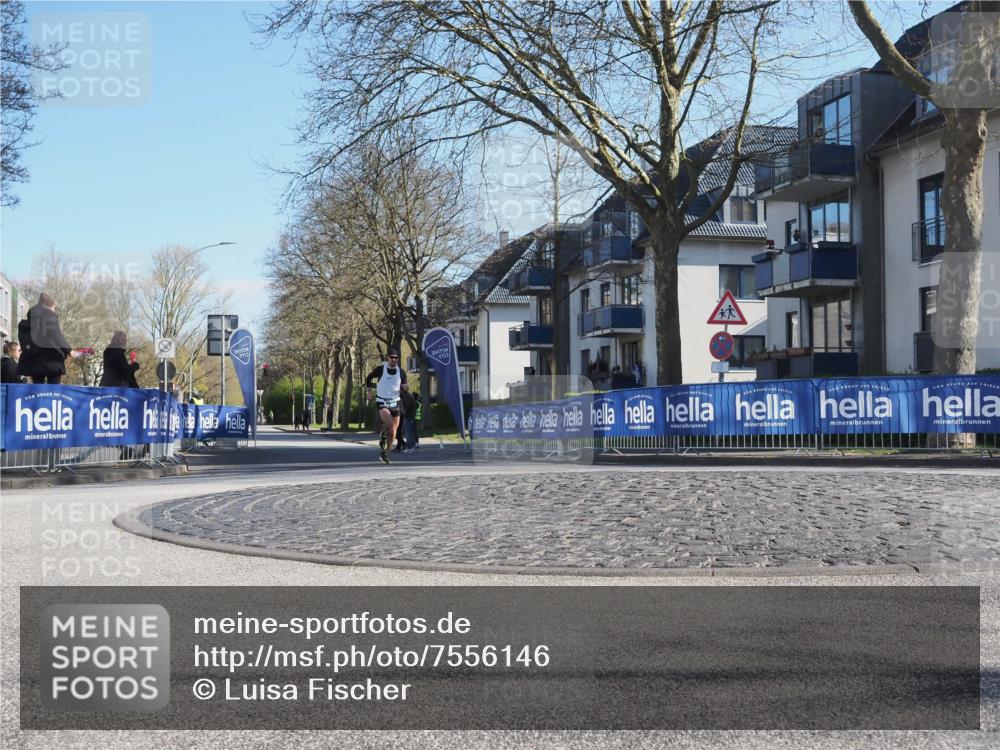 06.04.2025 - 44. Internationalen Wilhelmsburger Insellauf Luisa Fischer http://msf.ph/oto/7556146 06.04.2025 10:07:26 Ziel 3 meine-sportfotos.de