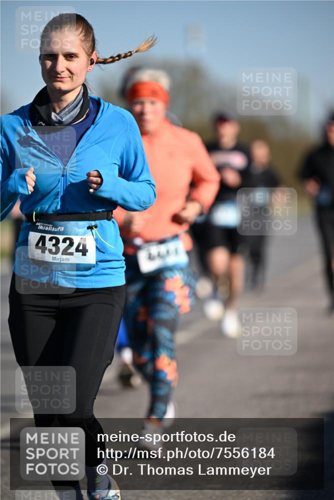 06.04.2025 - 44. Internationalen Wilhelmsburger Insellauf Dr. Thomas Lammeyer http://msf.ph/oto/7556184 06.04.2025 09:32:00 Laufen 4324 meine-sportfotos.de