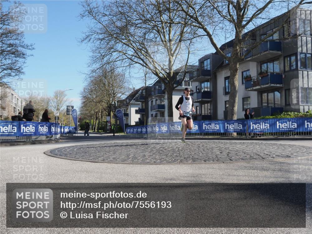 06.04.2025 - 44. Internationalen Wilhelmsburger Insellauf Luisa Fischer http://msf.ph/oto/7556193 06.04.2025 10:07:28 Ziel 4414 meine-sportfotos.de