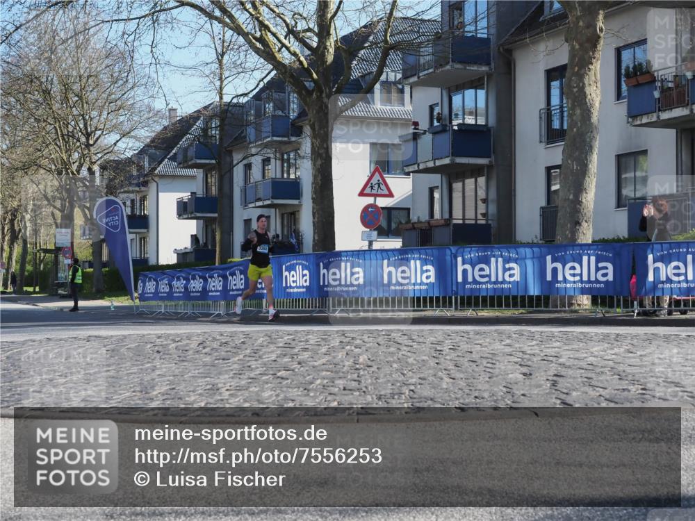 06.04.2025 - 44. Internationalen Wilhelmsburger Insellauf Luisa Fischer http://msf.ph/oto/7556253 06.04.2025 10:07:42 Ziel 3260 meine-sportfotos.de