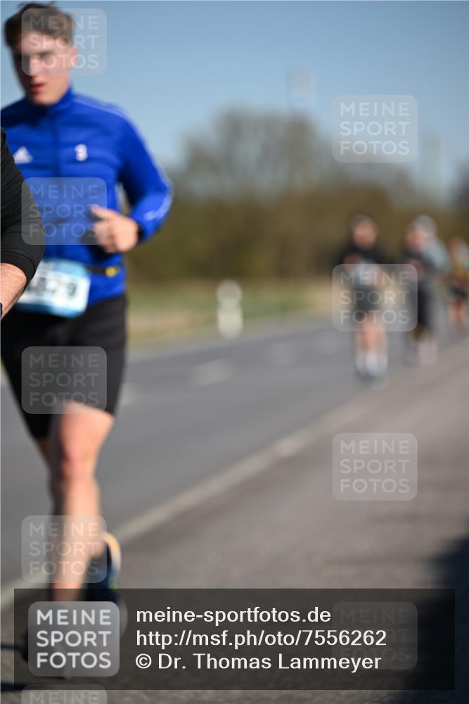 06.04.2025 - 44. Internationalen Wilhelmsburger Insellauf Dr. Thomas Lammeyer http://msf.ph/oto/7556262 06.04.2025 09:32:07 Laufen  meine-sportfotos.de