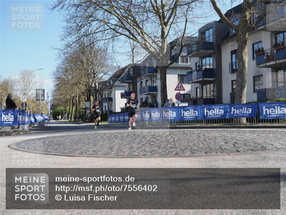 06.04.2025 - 44. Internationalen Wilhelmsburger Insellauf Luisa Fischer http://msf.ph/oto/7556402 06.04.2025 10:10:07 Ziel  meine-sportfotos.de