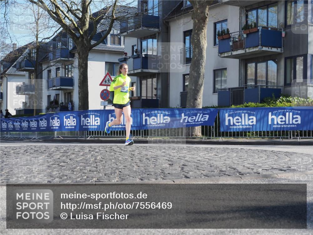 06.04.2025 - 44. Internationalen Wilhelmsburger Insellauf Luisa Fischer http://msf.ph/oto/7556469 06.04.2025 10:11:01 Ziel 500 meine-sportfotos.de