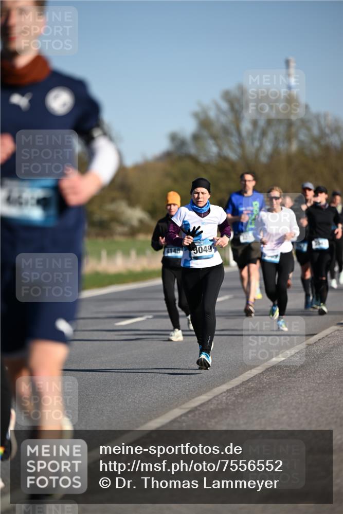 06.04.2025 - 44. Internationalen Wilhelmsburger Insellauf Dr. Thomas Lammeyer http://msf.ph/oto/7556552 06.04.2025 09:32:29 Laufen 4146, 3049 meine-sportfotos.de