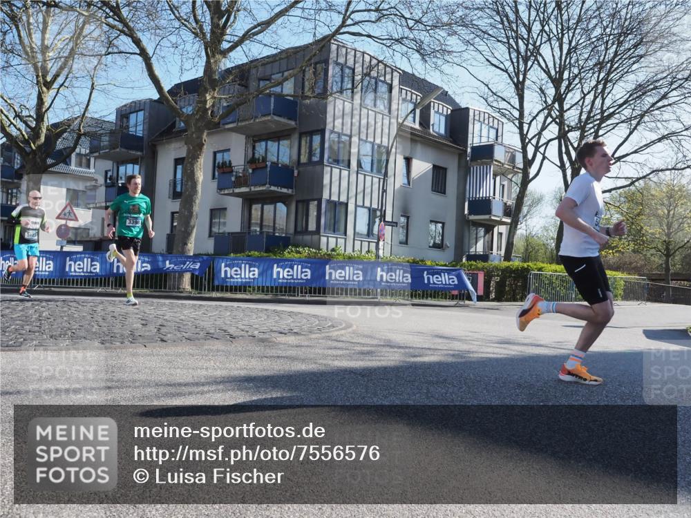 06.04.2025 - 44. Internationalen Wilhelmsburger Insellauf Luisa Fischer http://msf.ph/oto/7556576 06.04.2025 10:11:07 Ziel 5123, 3398 meine-sportfotos.de