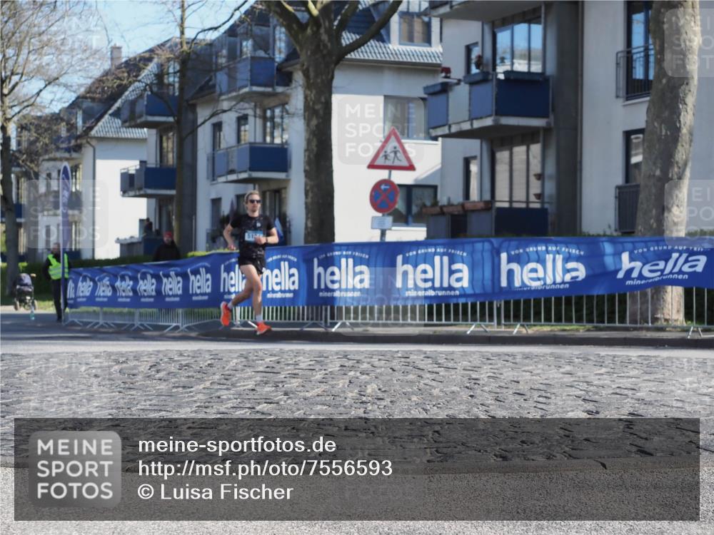 06.04.2025 - 44. Internationalen Wilhelmsburger Insellauf Luisa Fischer http://msf.ph/oto/7556593 06.04.2025 10:11:28 Ziel 5192 meine-sportfotos.de
