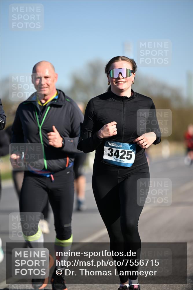 06.04.2025 - 44. Internationalen Wilhelmsburger Insellauf Dr. Thomas Lammeyer http://msf.ph/oto/7556715 06.04.2025 09:32:41 Laufen 3425 meine-sportfotos.de