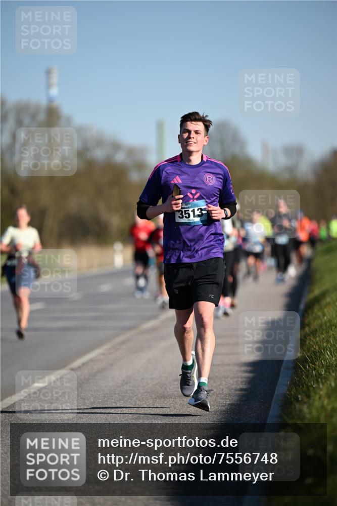 06.04.2025 - 44. Internationalen Wilhelmsburger Insellauf Dr. Thomas Lammeyer http://msf.ph/oto/7556748 06.04.2025 09:32:44 Laufen 3513, 15 meine-sportfotos.de