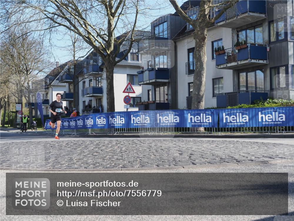 06.04.2025 - 44. Internationalen Wilhelmsburger Insellauf Luisa Fischer http://msf.ph/oto/7556779 06.04.2025 10:12:26 Ziel 4206 meine-sportfotos.de