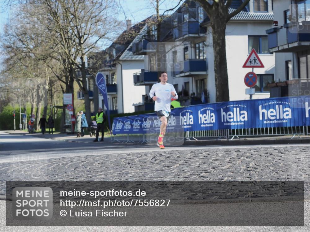 06.04.2025 - 44. Internationalen Wilhelmsburger Insellauf Luisa Fischer http://msf.ph/oto/7556827 06.04.2025 10:12:49 Ziel  meine-sportfotos.de
