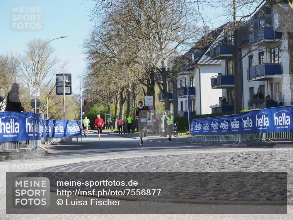 06.04.2025 - 44. Internationalen Wilhelmsburger Insellauf Luisa Fischer http://msf.ph/oto/7556877 06.04.2025 10:13:37 Ziel 4618 meine-sportfotos.de