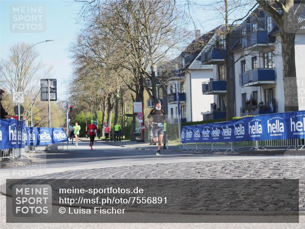 06.04.2025 - 44. Internationalen Wilhelmsburger Insellauf Luisa Fischer http://msf.ph/oto/7556891 06.04.2025 10:13:38 Ziel  meine-sportfotos.de