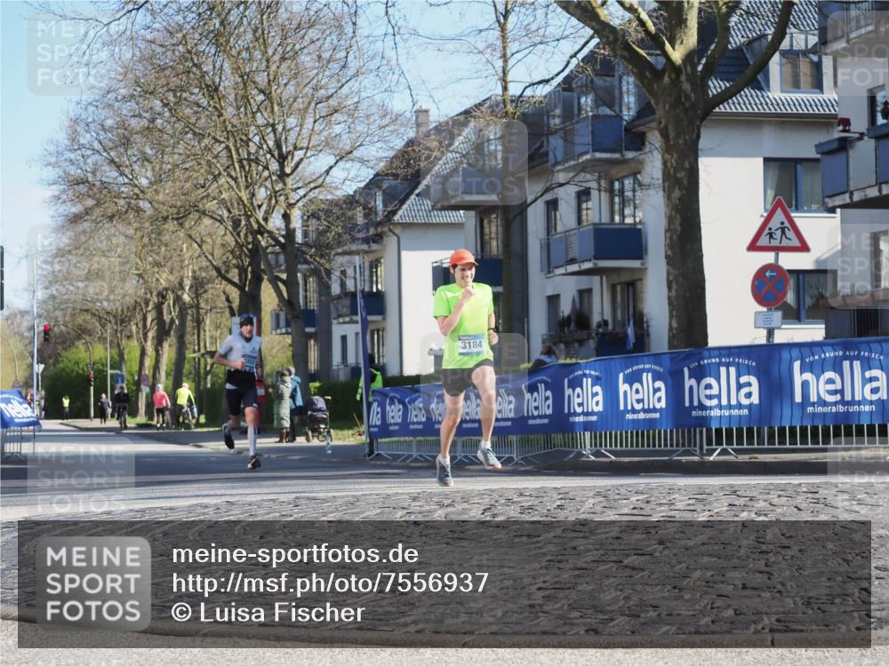 06.04.2025 - 44. Internationalen Wilhelmsburger Insellauf Luisa Fischer http://msf.ph/oto/7556937 06.04.2025 10:13:46 Ziel 3184, 052 meine-sportfotos.de