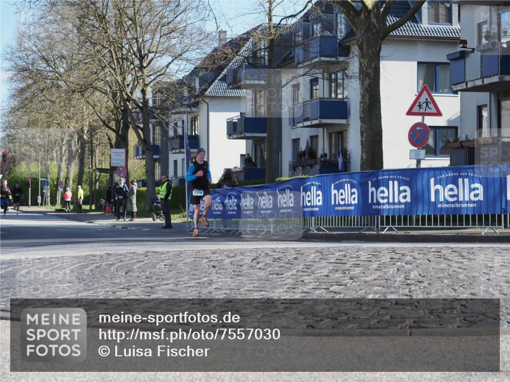 06.04.2025 - 44. Internationalen Wilhelmsburger Insellauf Luisa Fischer http://msf.ph/oto/7557030 06.04.2025 10:14:36 Ziel 3399 meine-sportfotos.de